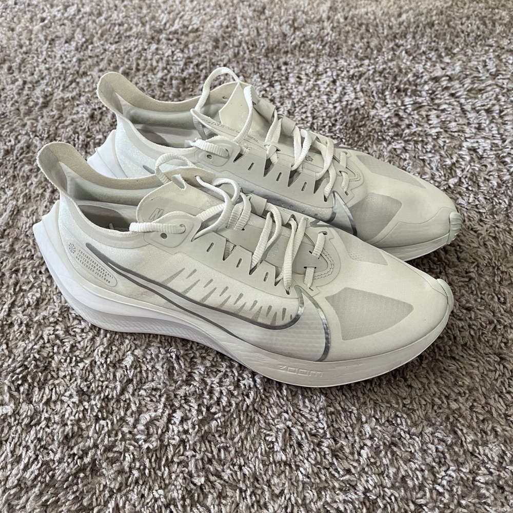 Nike Zoom Gravity